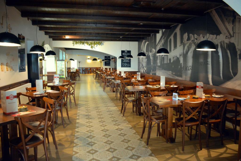 Kyjovsky Pivovar - Hotel, Restaurace, Pivni Lazne Exterior photo